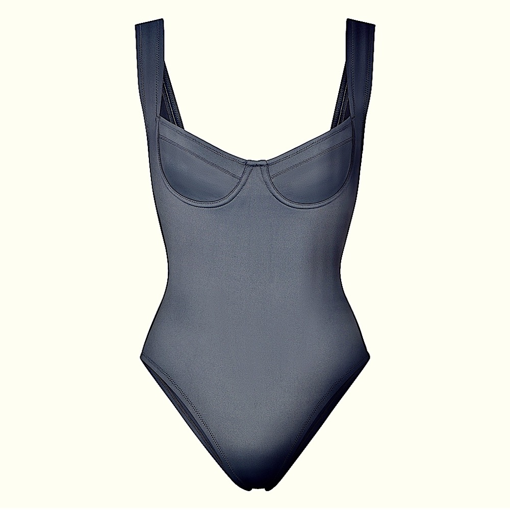 NEW Skims Shaping Underwire One Piece Swimsuit